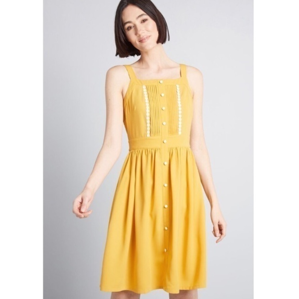 NWT ModCloth About Your Outfit Mustard White Dress